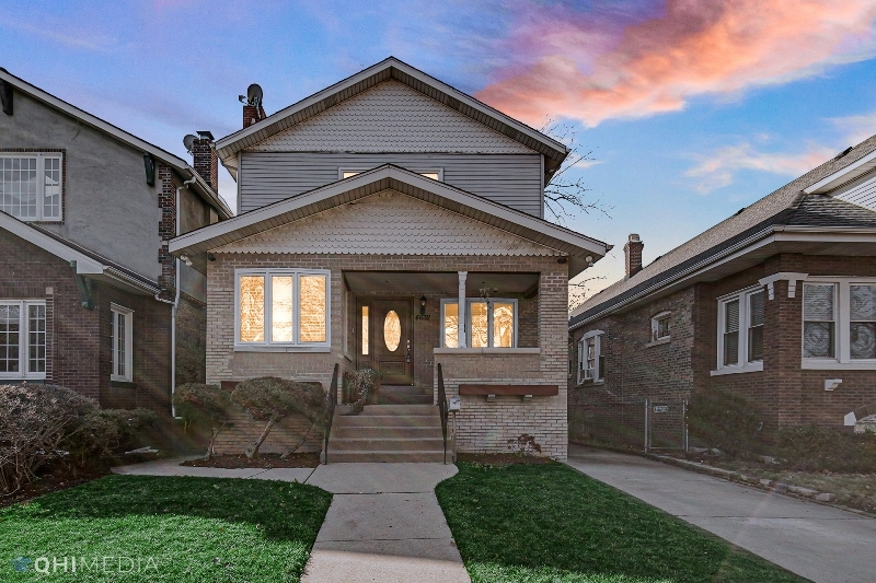 4632 N Virginia Avenue