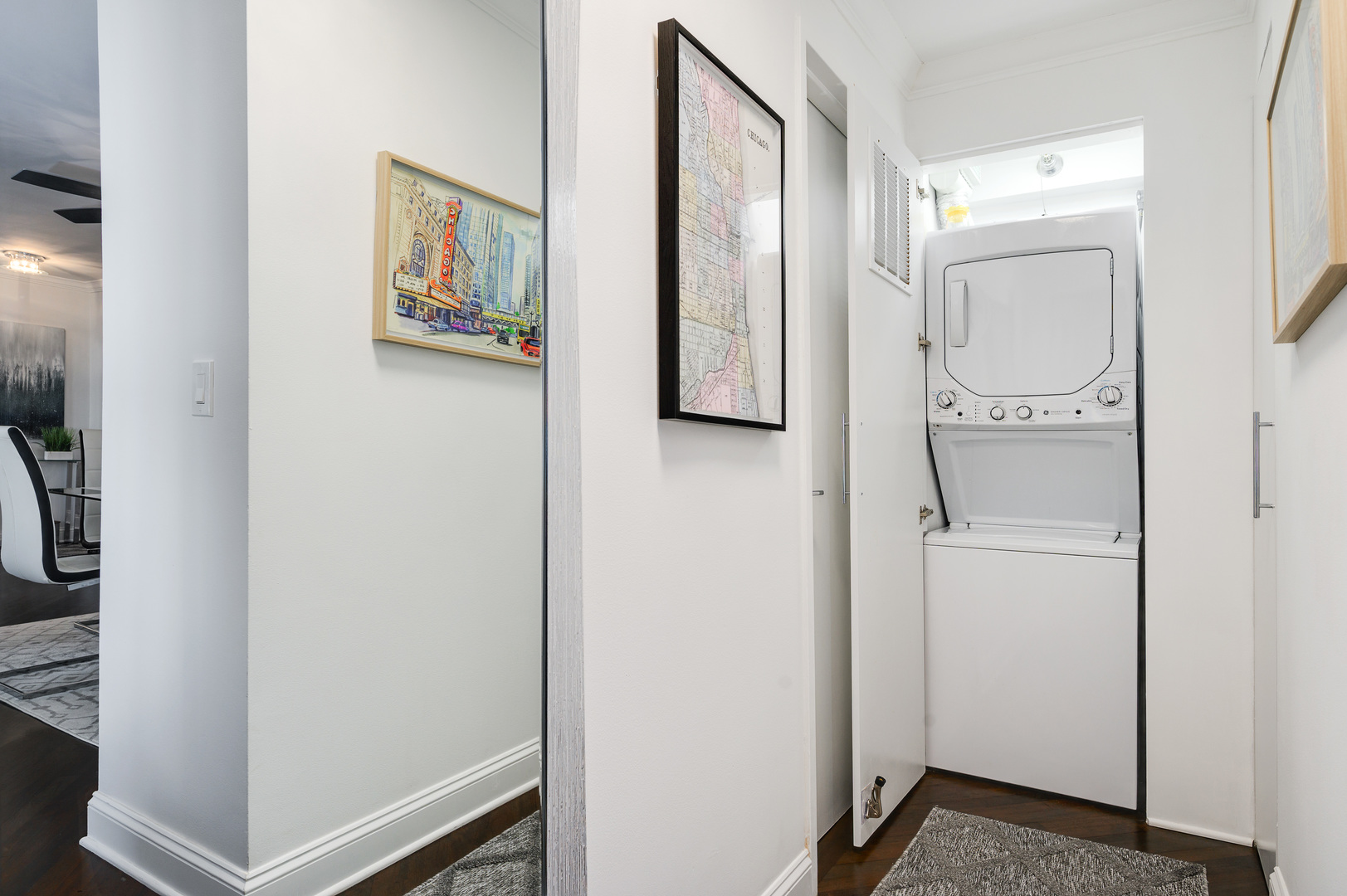 195 N HARBOR Drive Unit: 1504