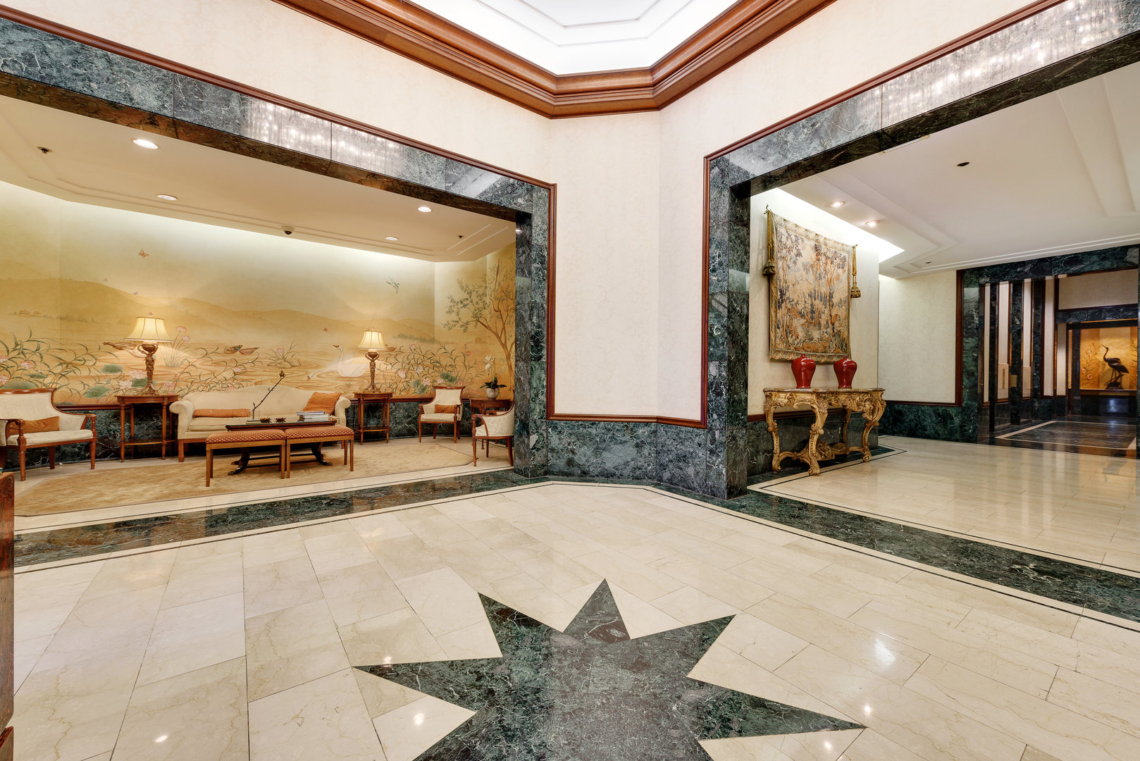 195 N HARBOR Drive Unit: 1504