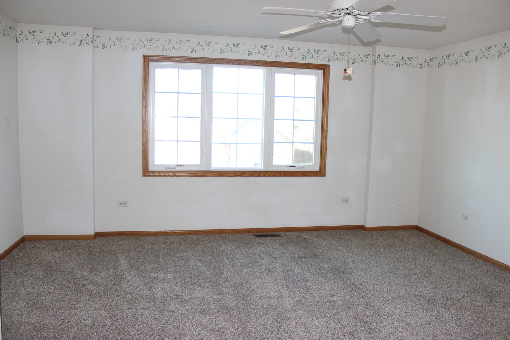 13540 Lockwood Avenue