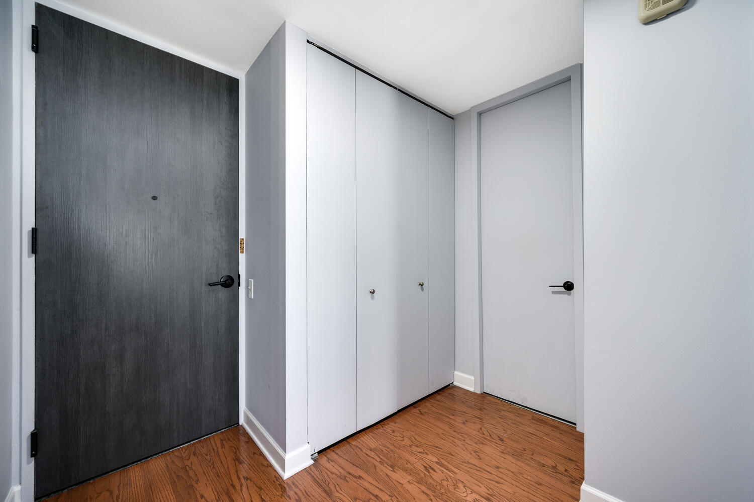 1030 N STATE Street Unit: 24C