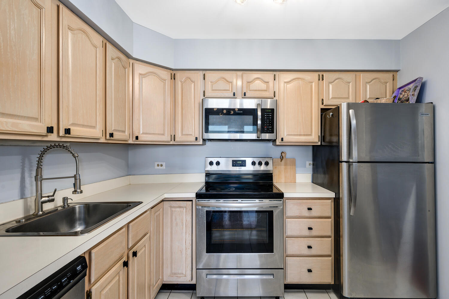 1030 N STATE Street Unit: 24C