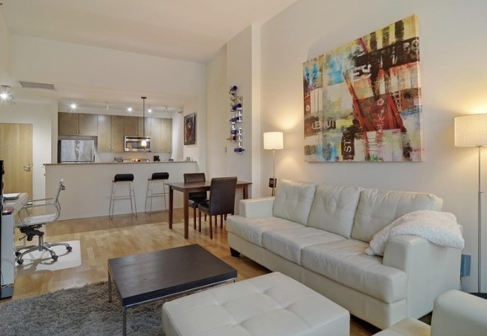 125 S Green Street Unit: 210A