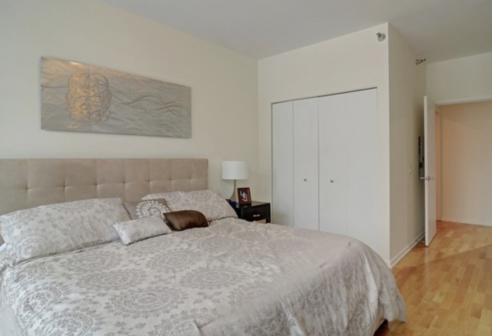 125 S Green Street Unit: 210A