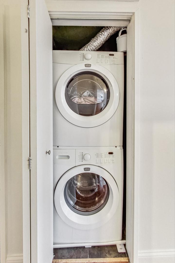 600 S Dearborn Street Unit: 1804