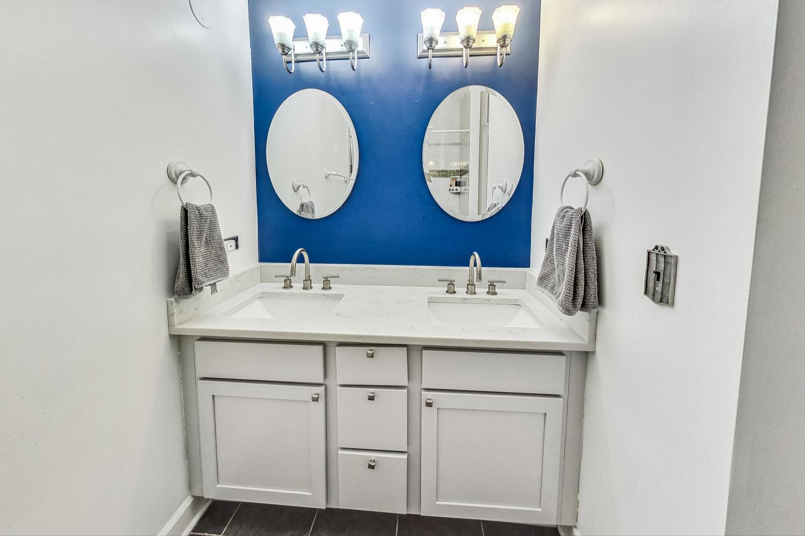 600 S Dearborn Street Unit: 1804