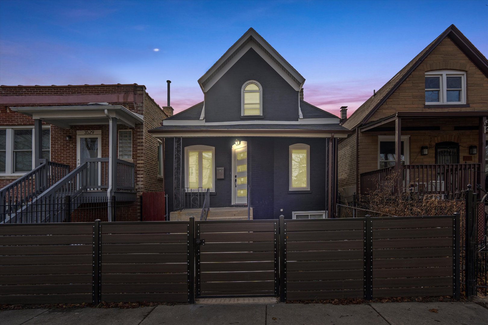 3531 W Hirsch Street