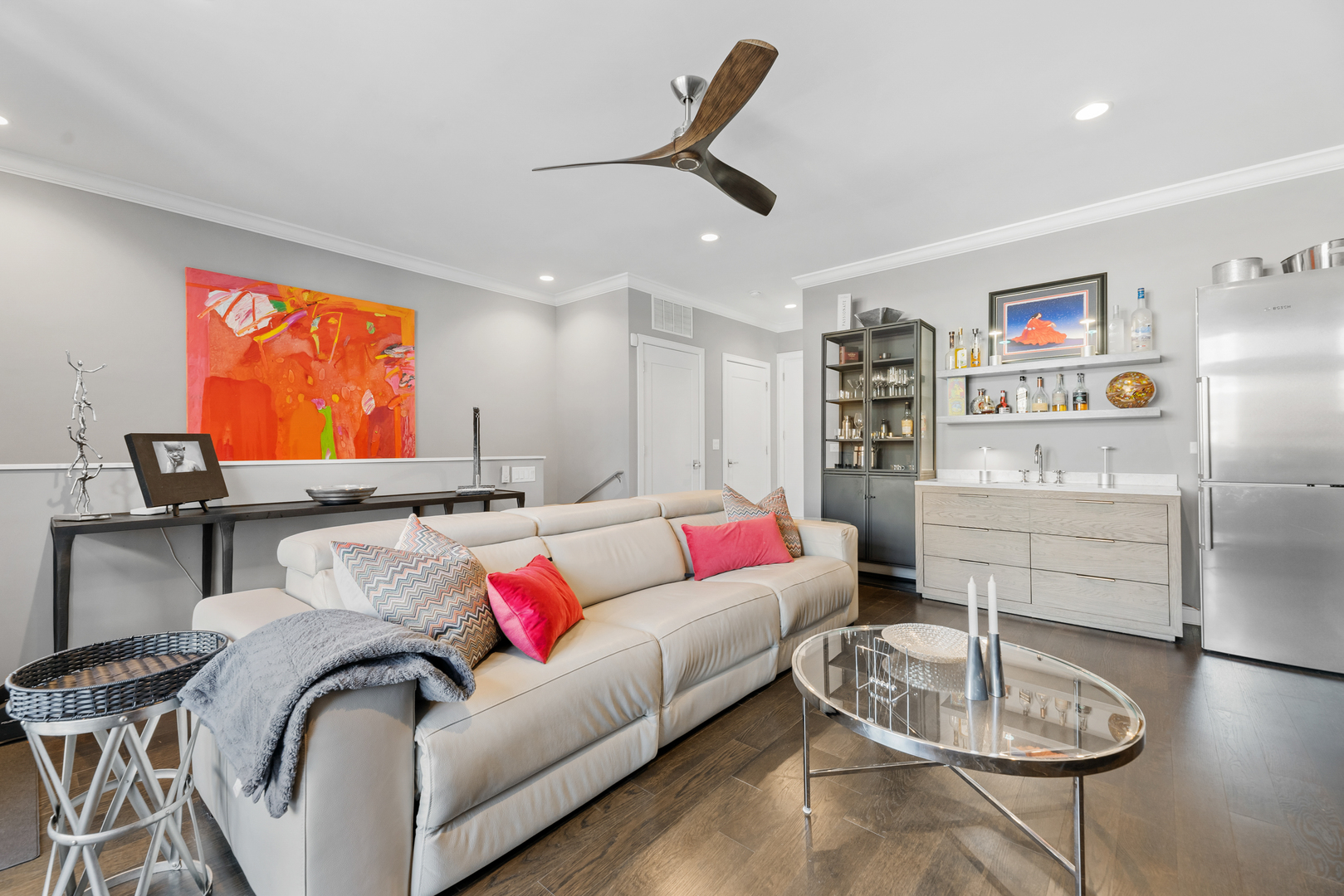 1720 S Prairie Avenue Unit: 4