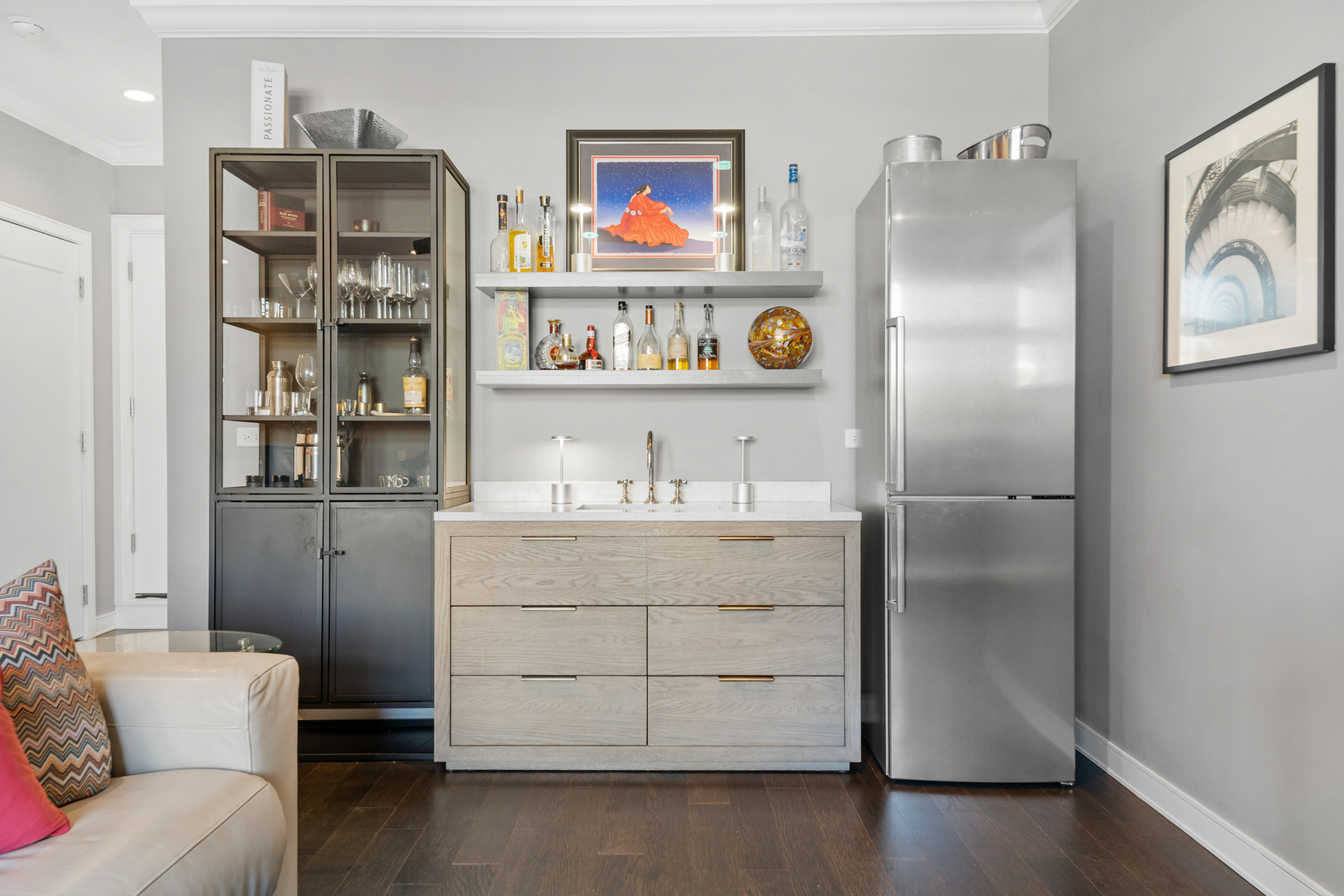 1720 S Prairie Avenue Unit: 4