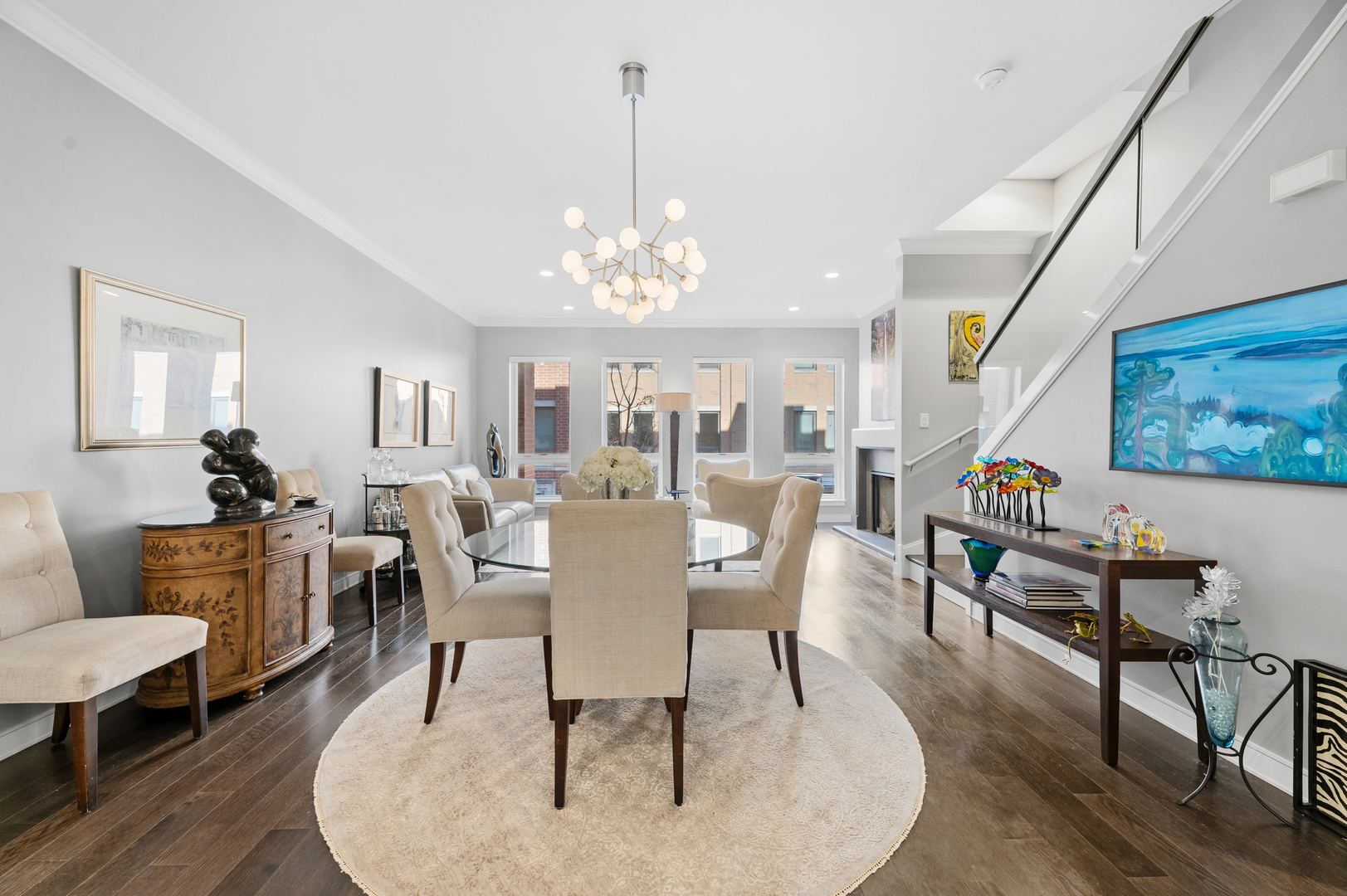 1720 S Prairie Avenue Unit: 4