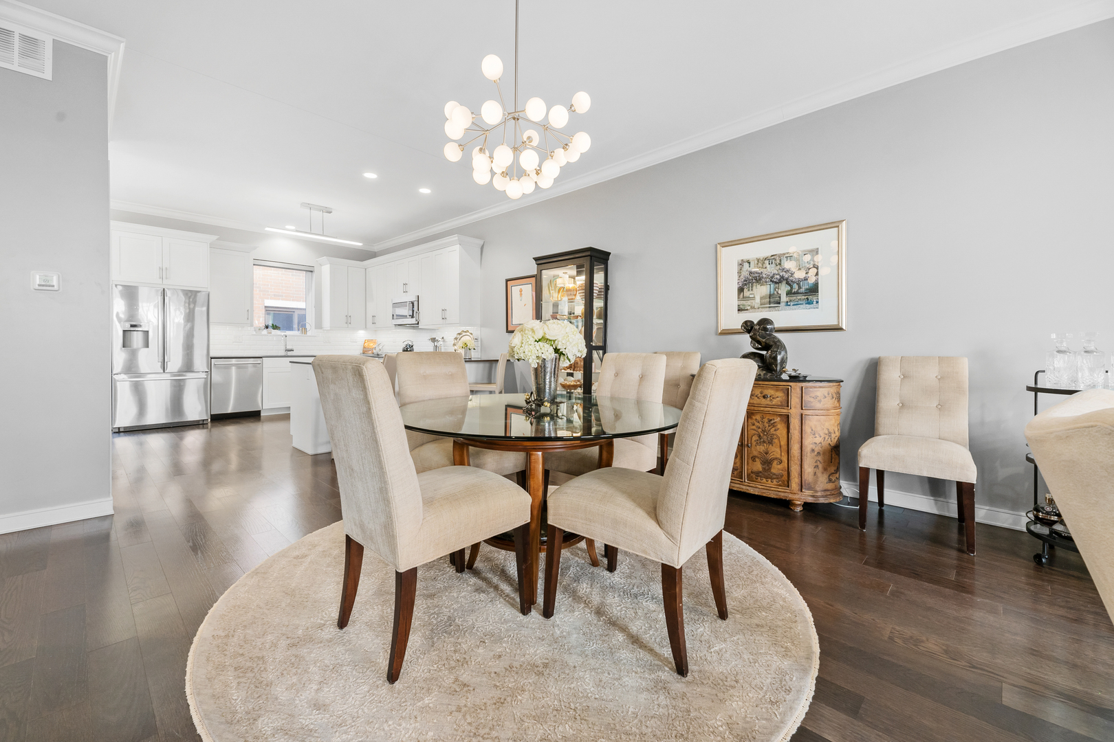 1720 S Prairie Avenue Unit: 4