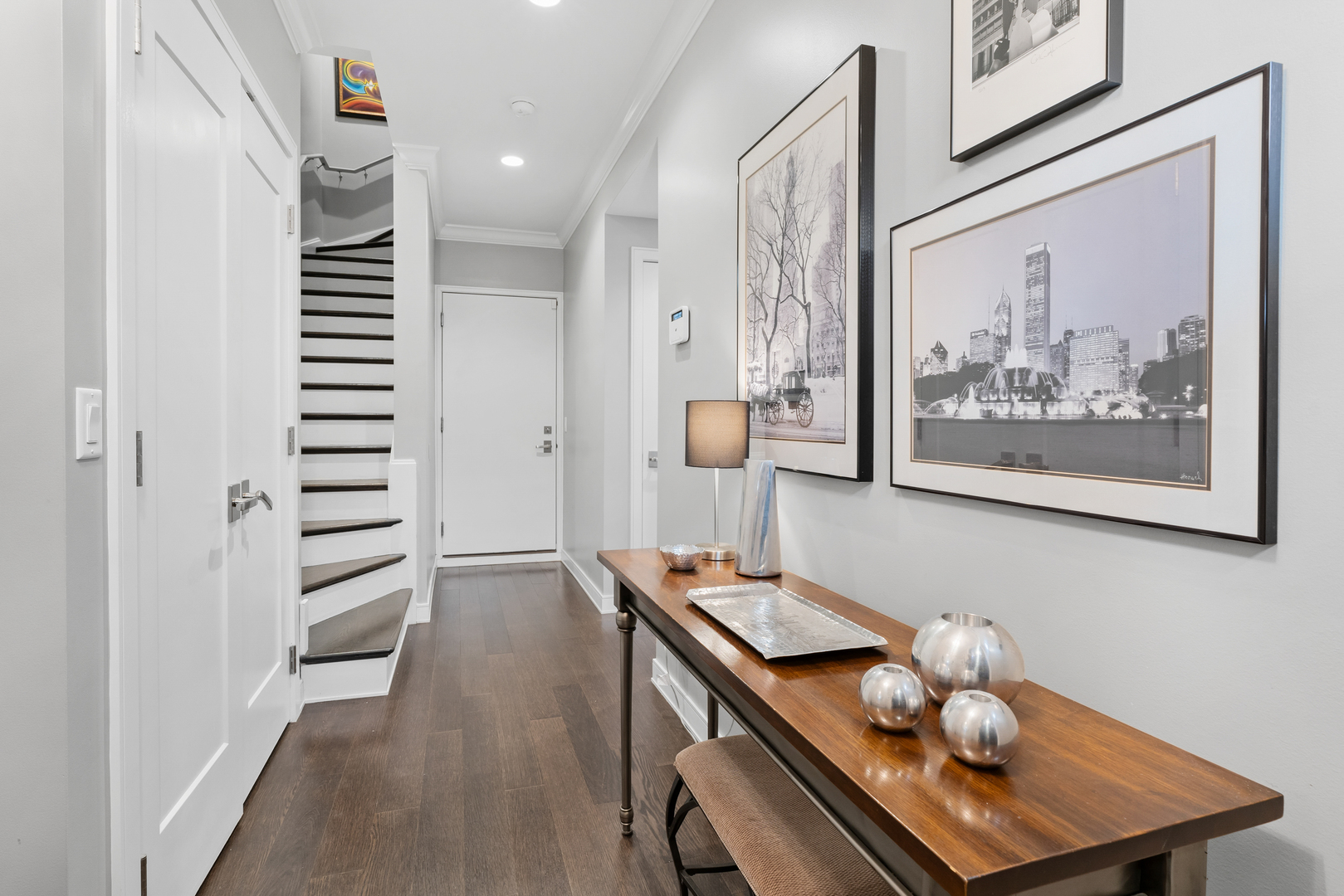 1720 S Prairie Avenue Unit: 4