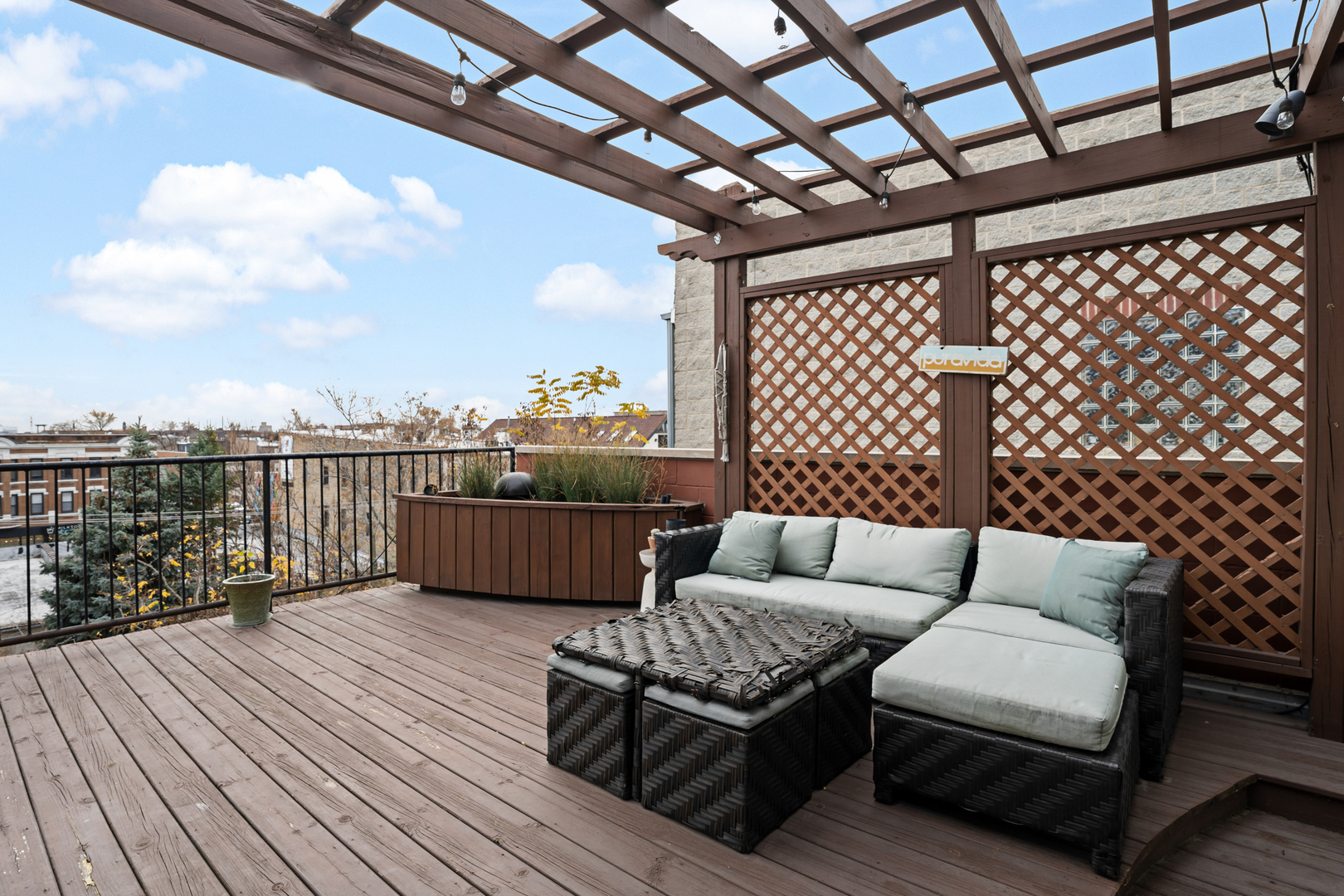 2123 W Rice Street Unit: 4