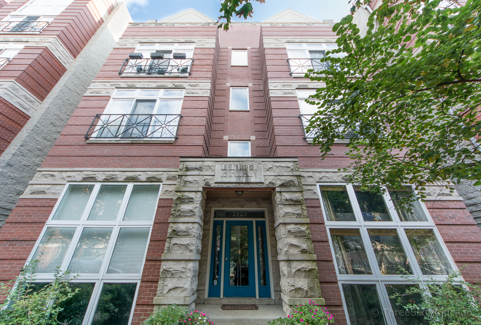 2123 W Rice Street Unit: 4