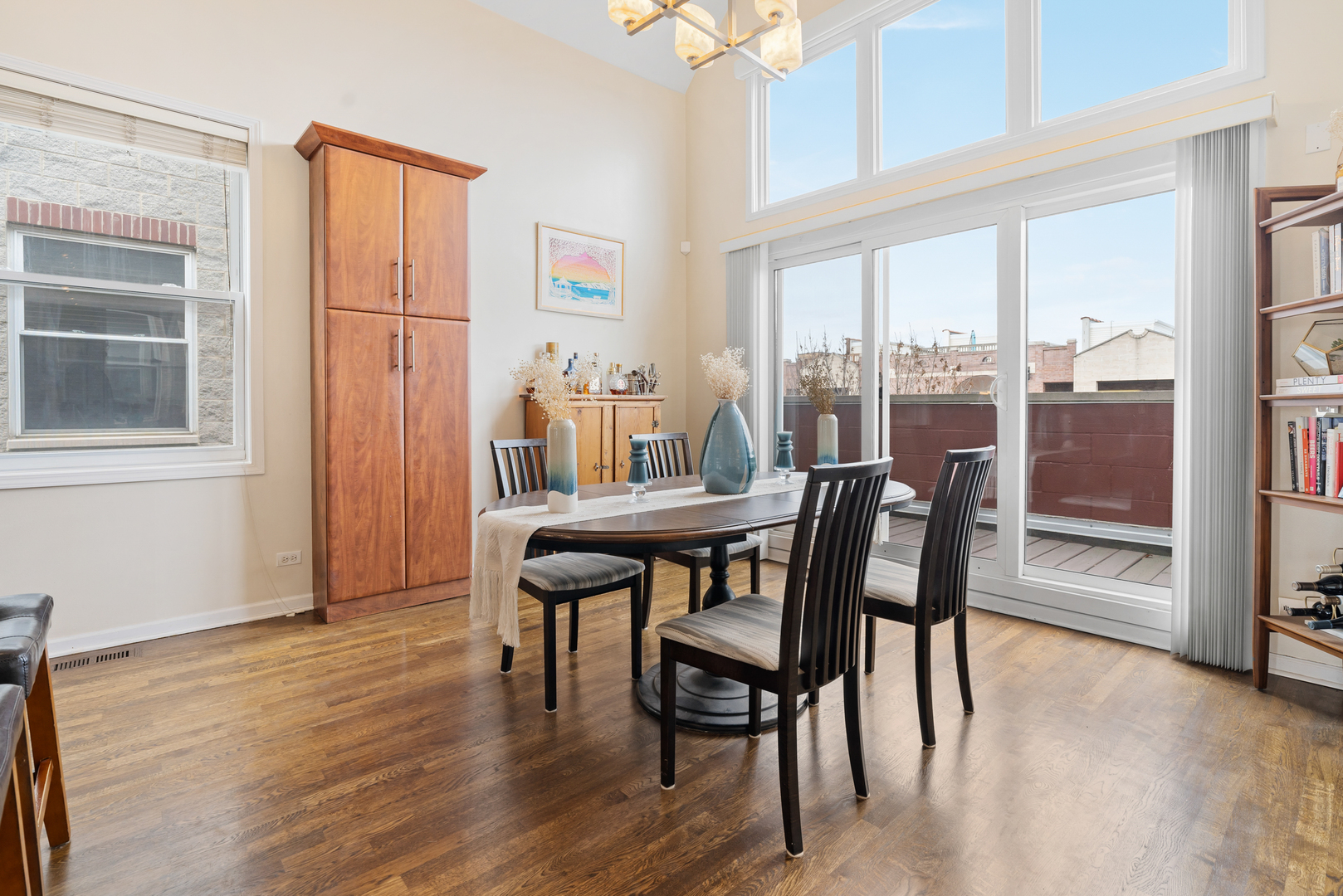 2123 W Rice Street Unit: 4