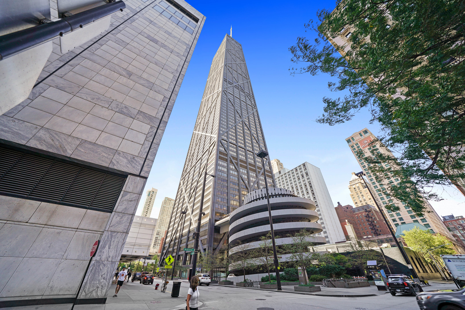 175 E DELAWARE Place Unit: 5712