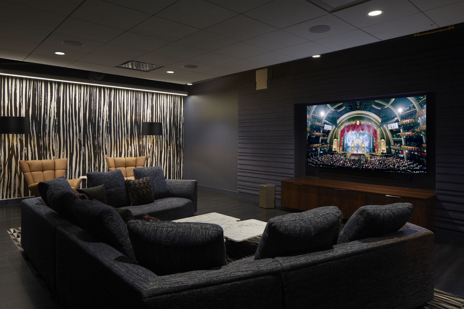 211 N Harbor Drive Unit: 1808