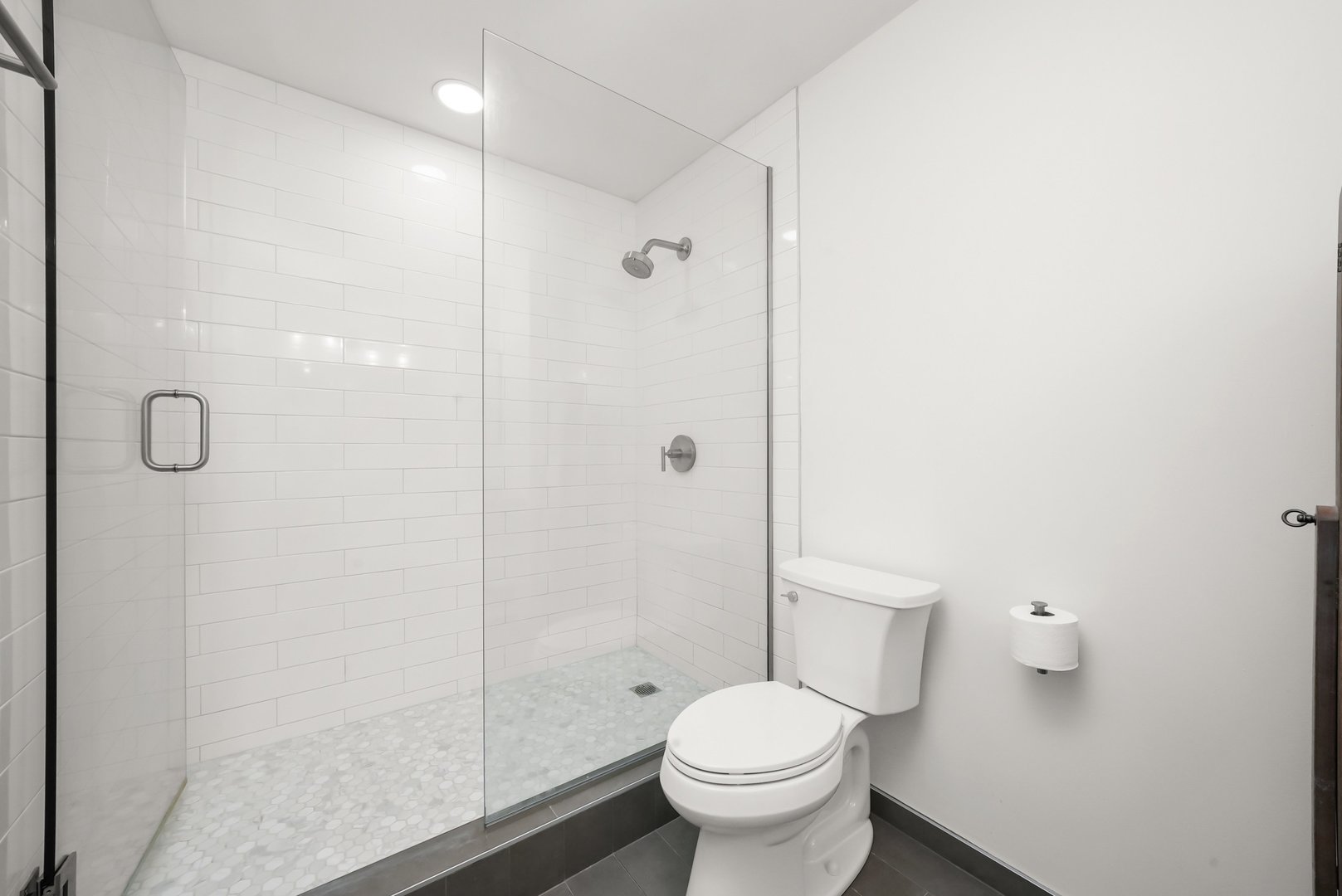 600 N KINGSBURY Street Unit: 1510