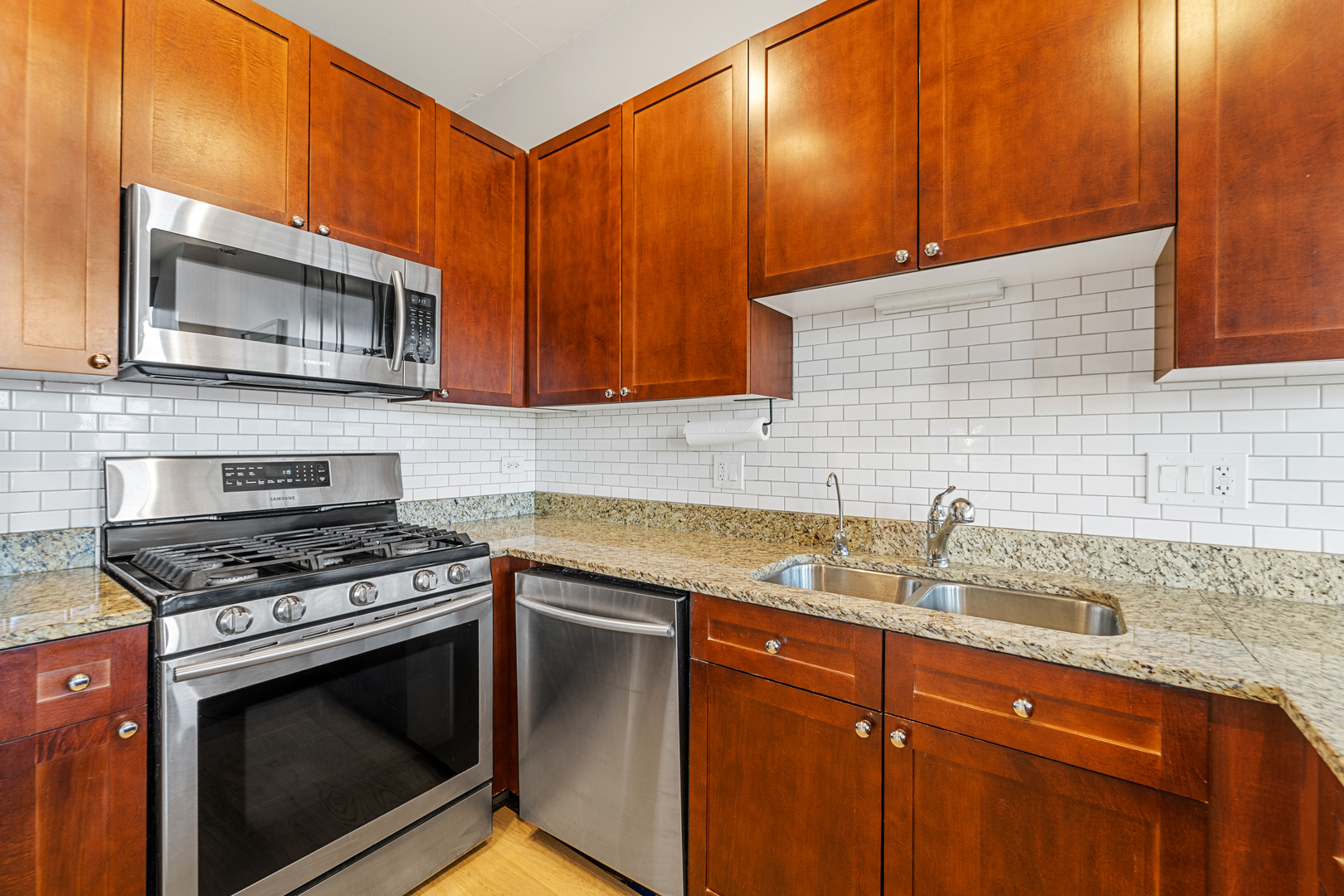 1464 S MICHIGAN Avenue Unit: 602