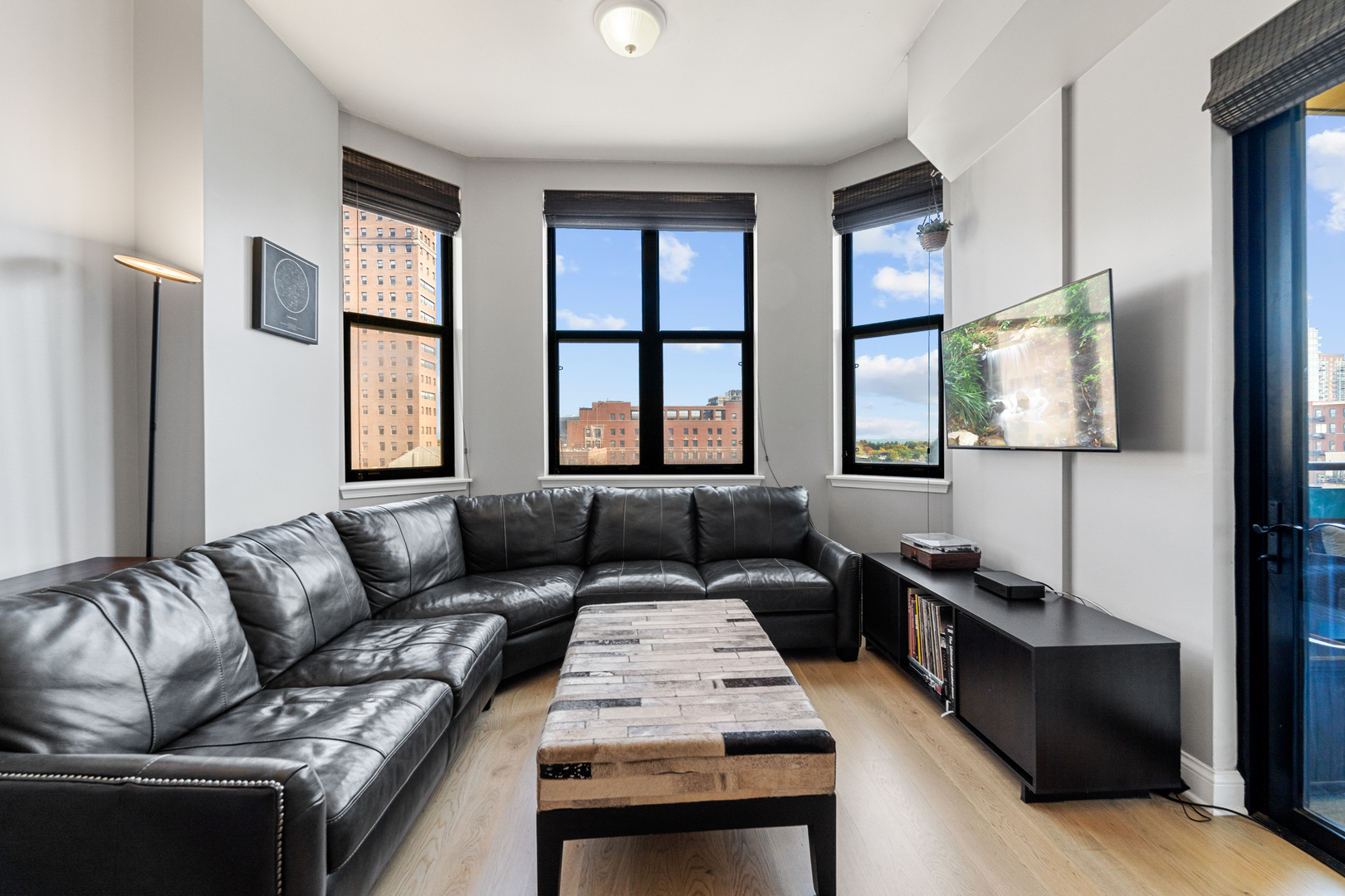 1464 S MICHIGAN Avenue Unit: 602