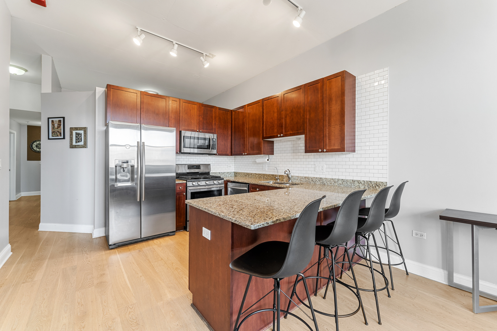 1464 S MICHIGAN Avenue Unit: 602