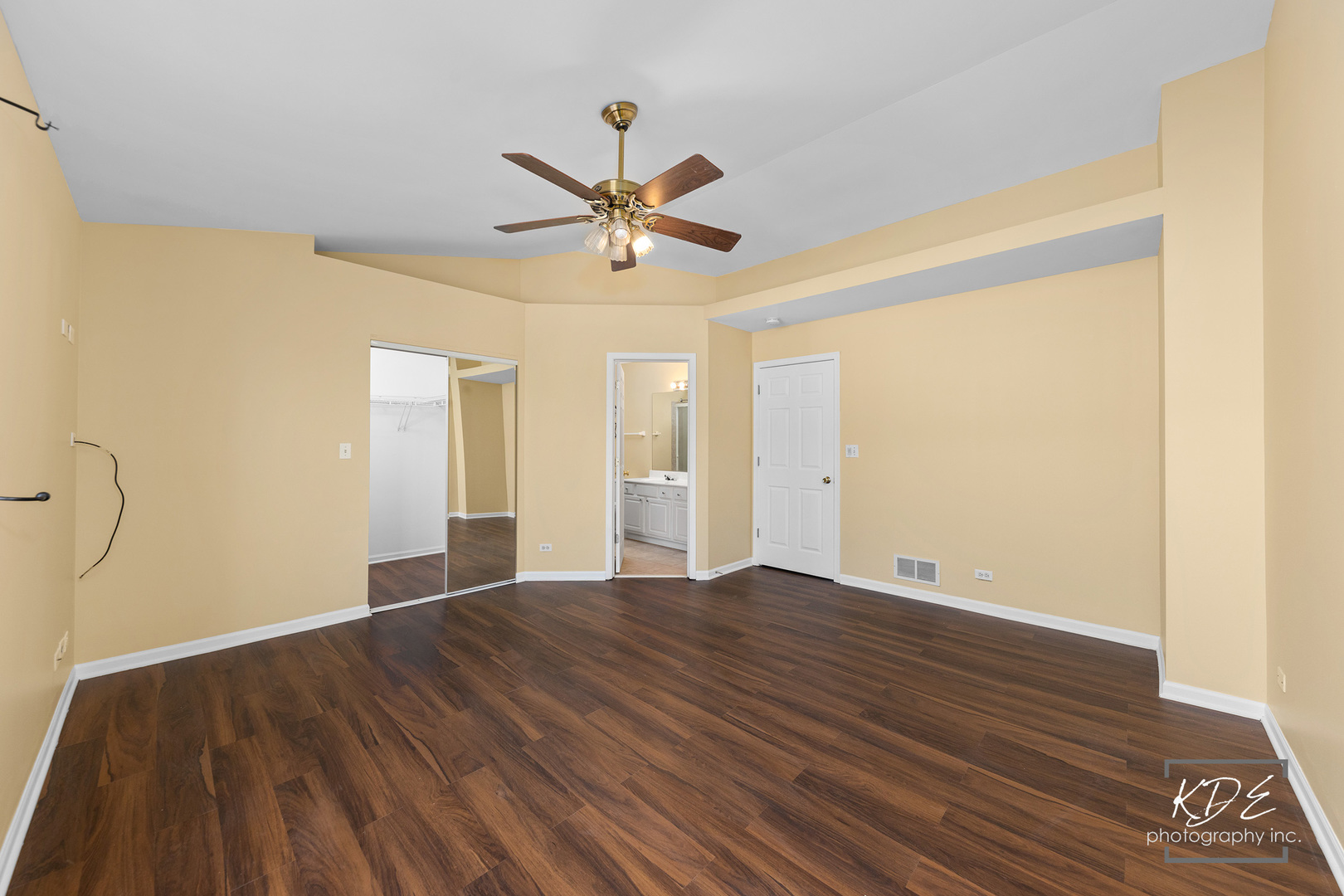 1782 whirlaway Court