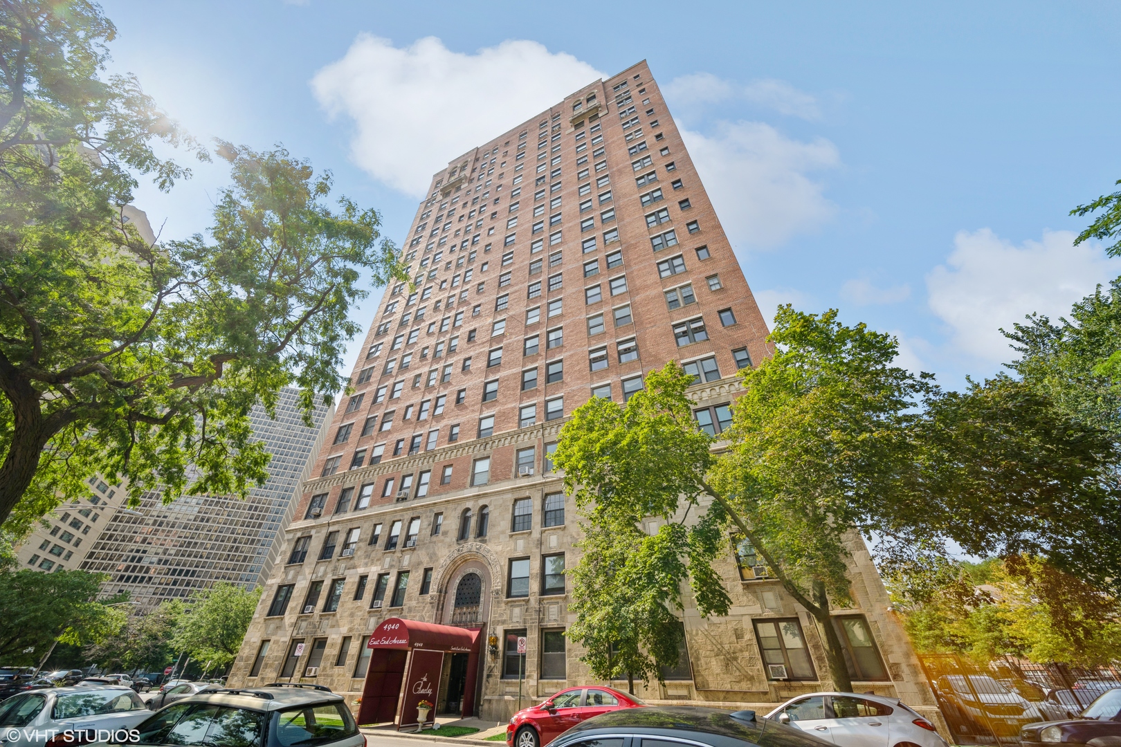 4940 S East End Avenue Unit: 18A