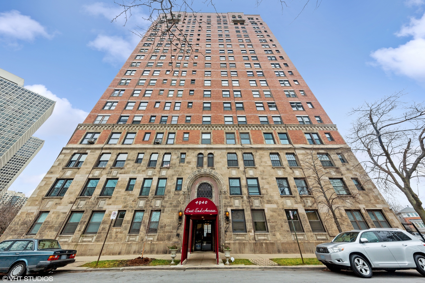 4940 S East End Avenue Unit: 18A
