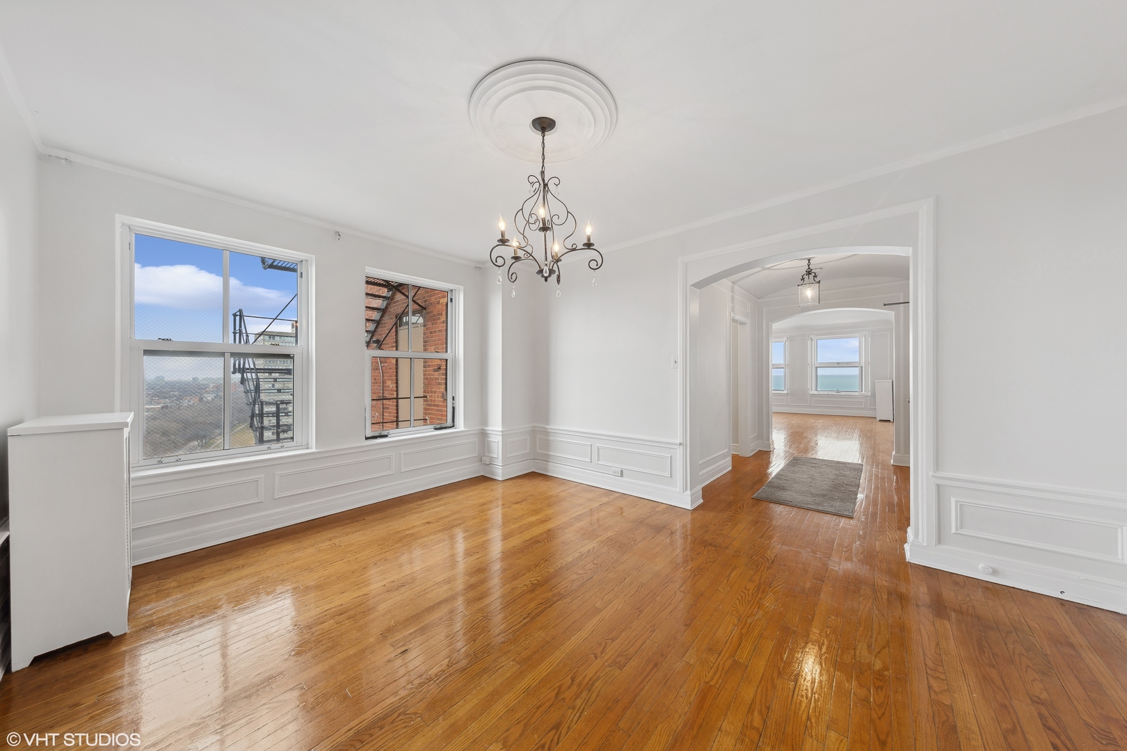 4940 S East End Avenue Unit: 18A