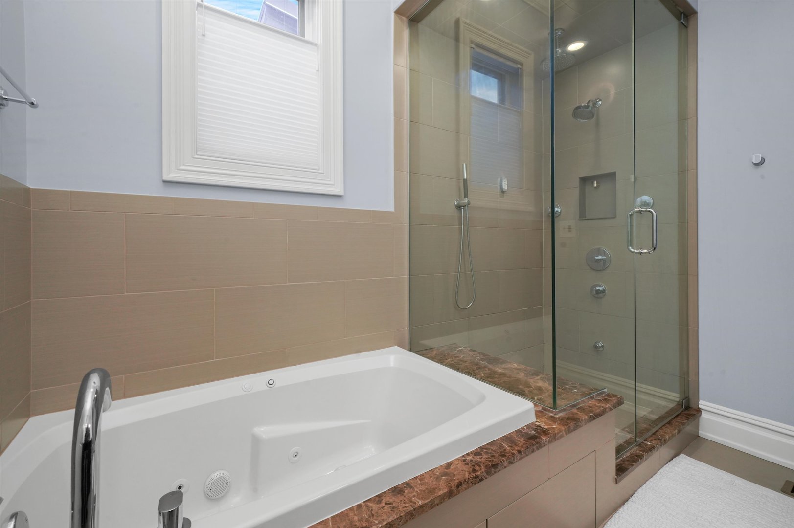 3748 N Ashland Avenue Unit: 3N