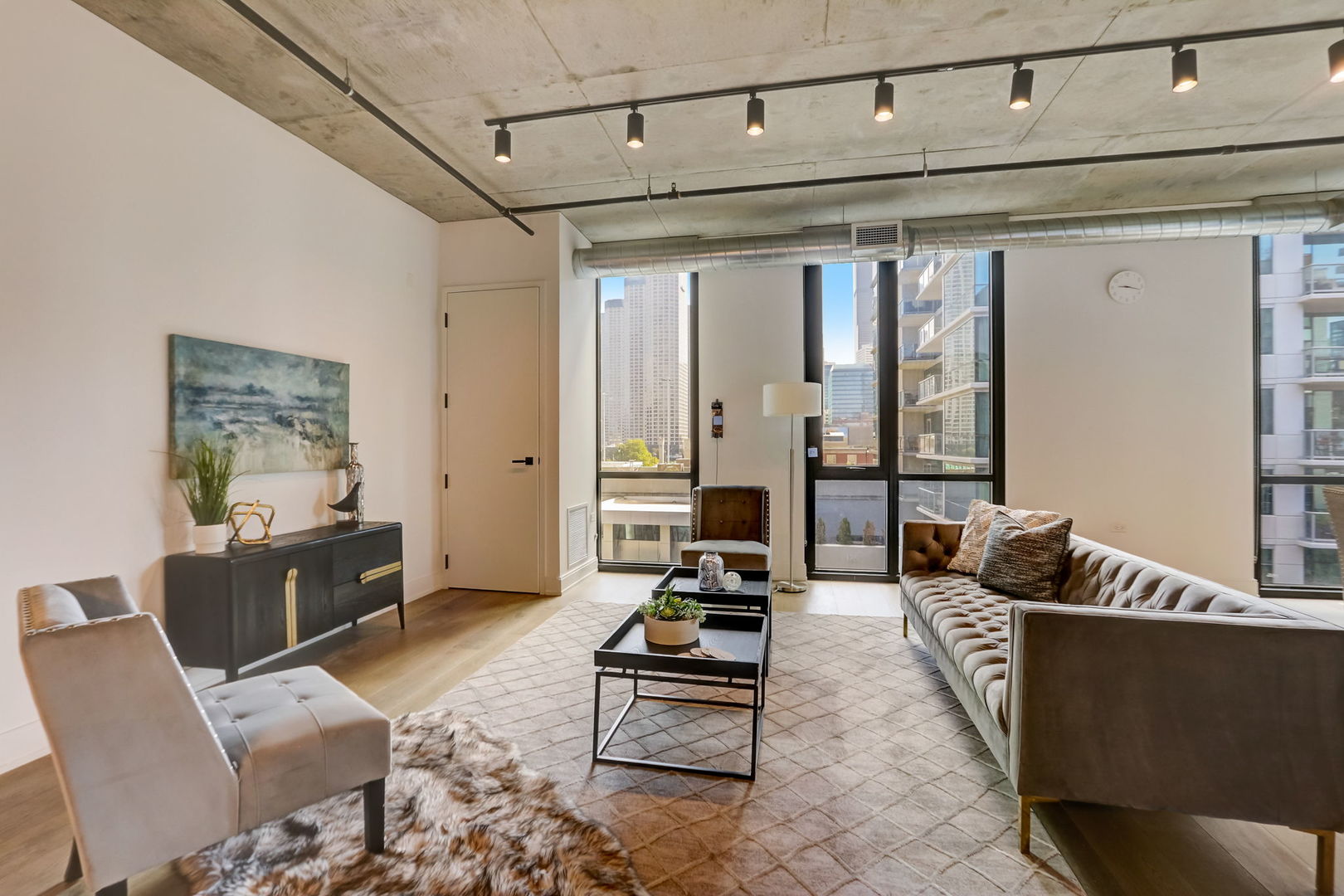 111 S Peoria Street Unit: 405