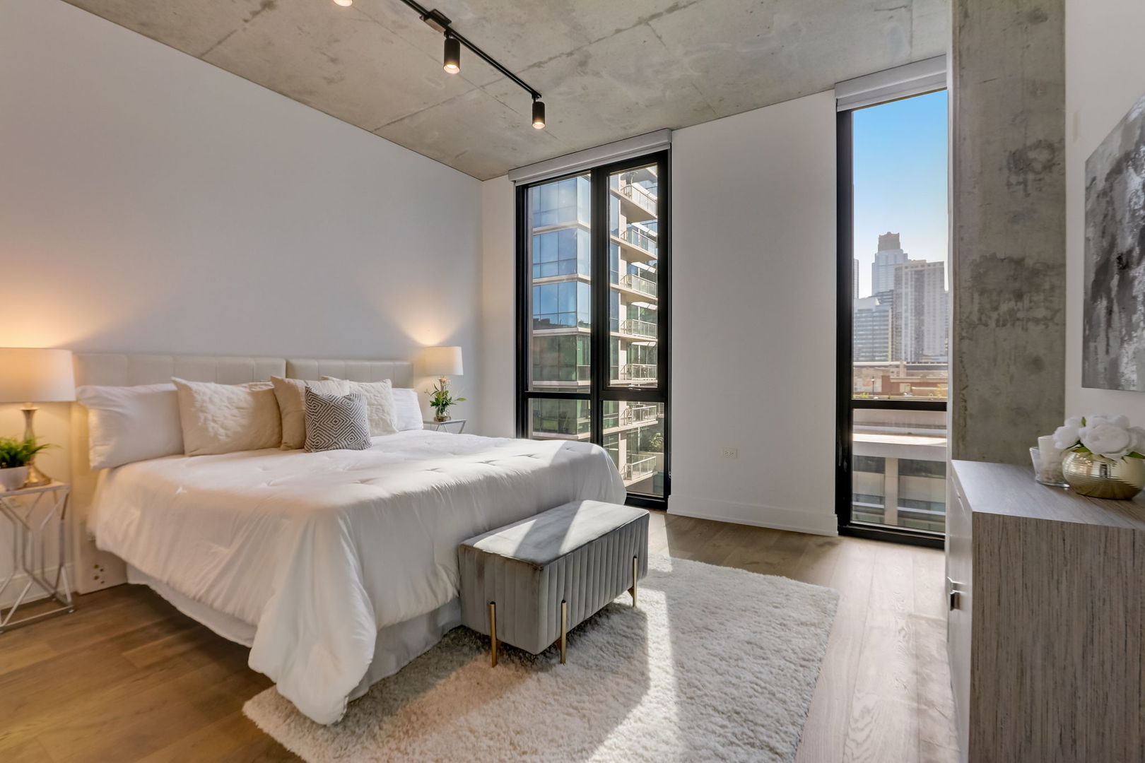 111 S Peoria Street Unit: 405