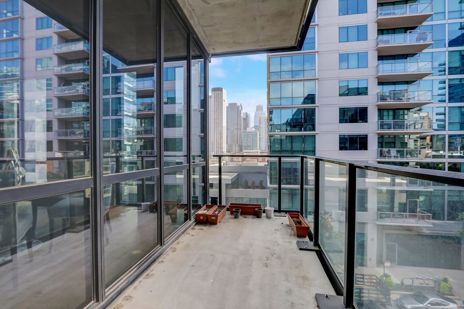 111 S Peoria Street Unit: 405