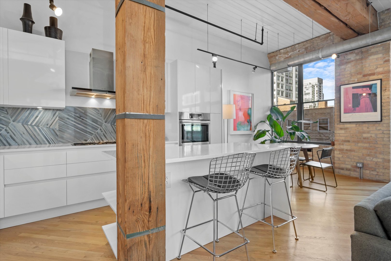 375 W Erie Street Unit: 510