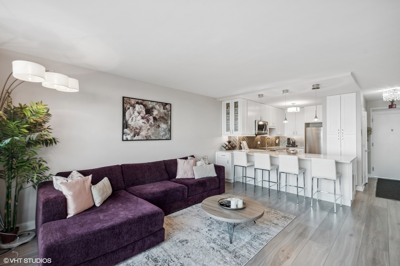 1550 N Lake Shore Drive Unit: 24C