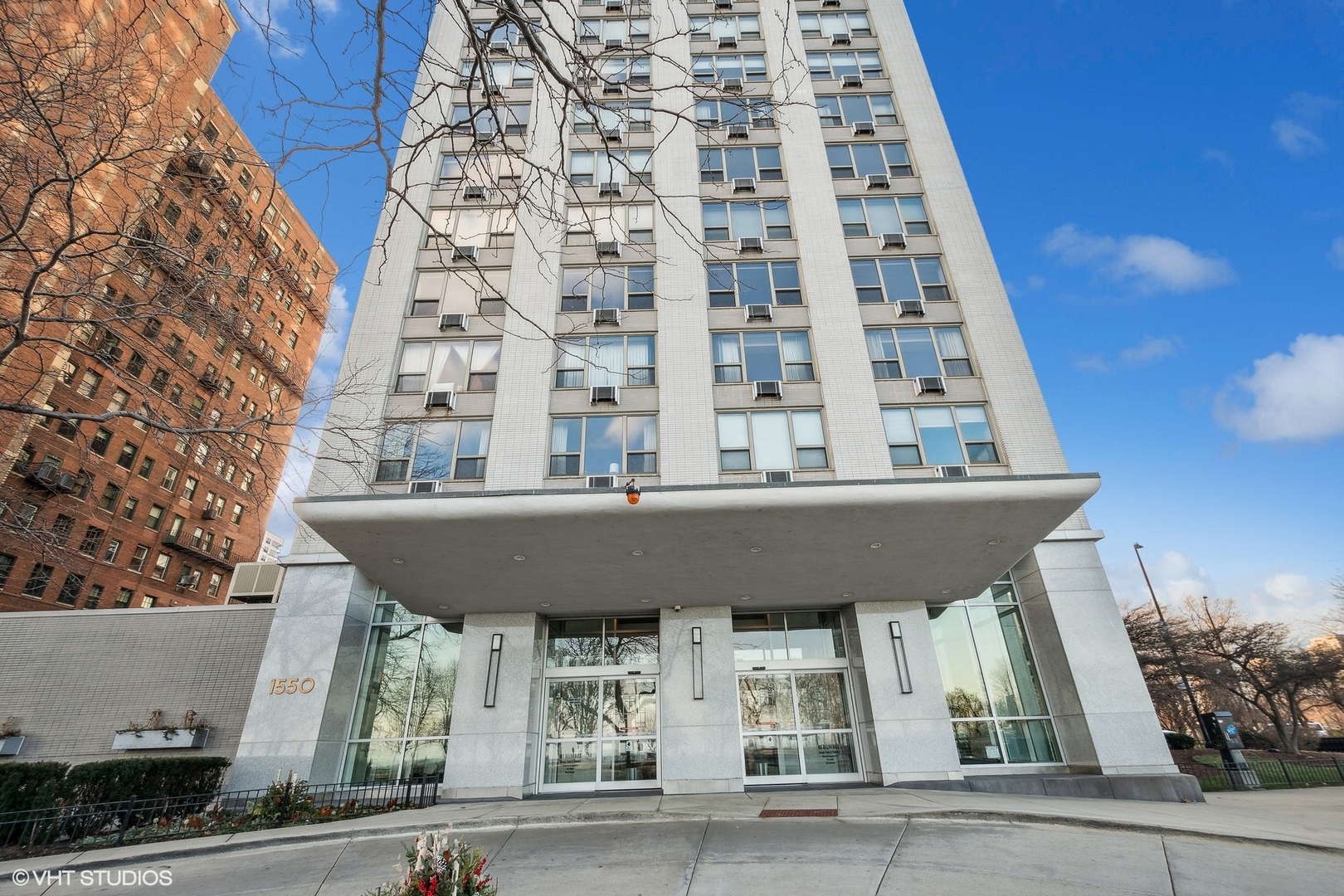 1550 N Lake Shore Drive Unit: 24C