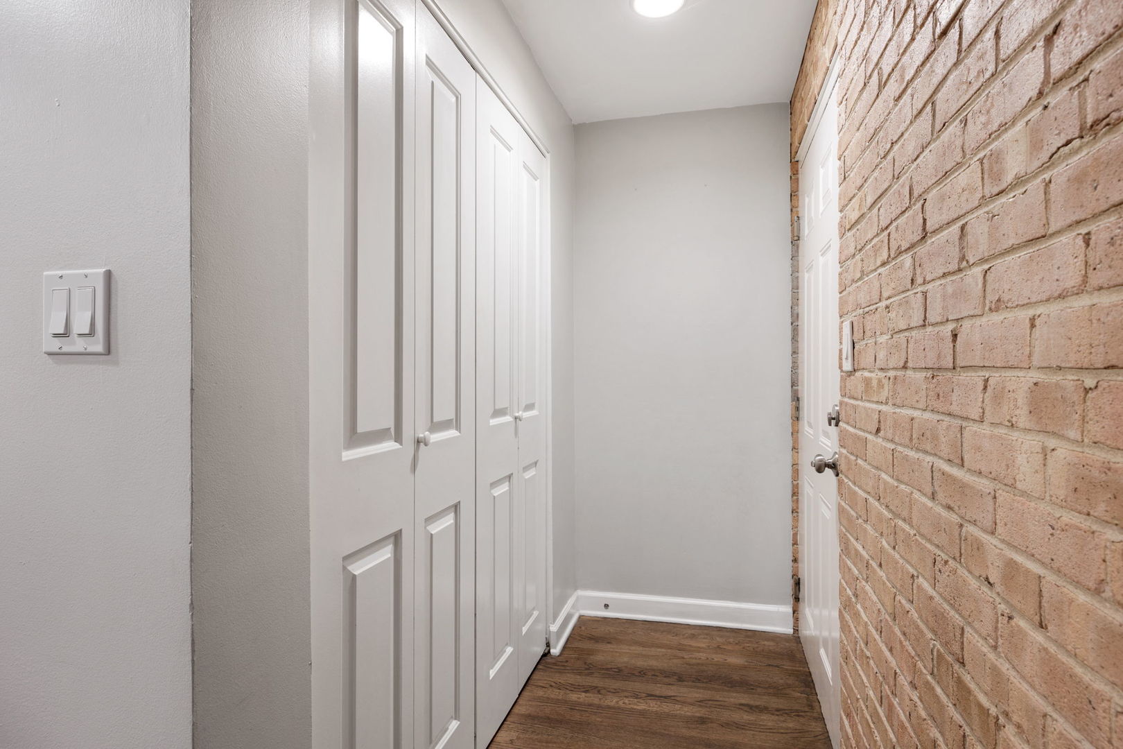 711 W Melrose Street Unit: E1