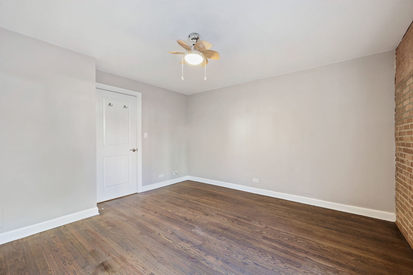 711 W Melrose Street Unit: E1