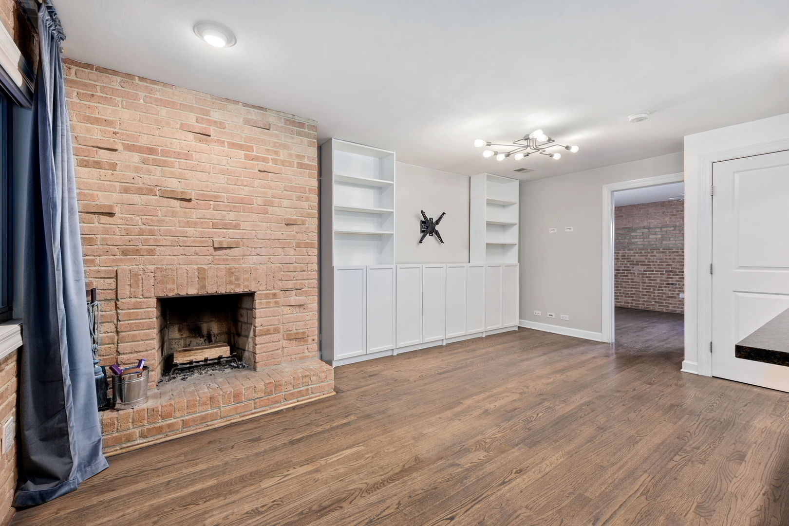 711 W Melrose Street Unit: E1