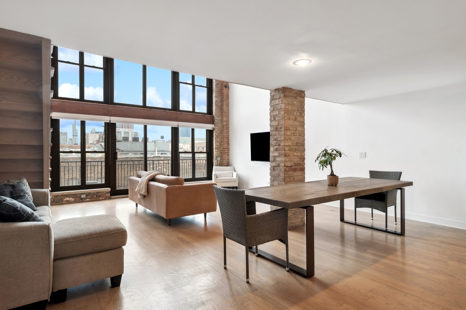 50 E 26th Street Unit: 205