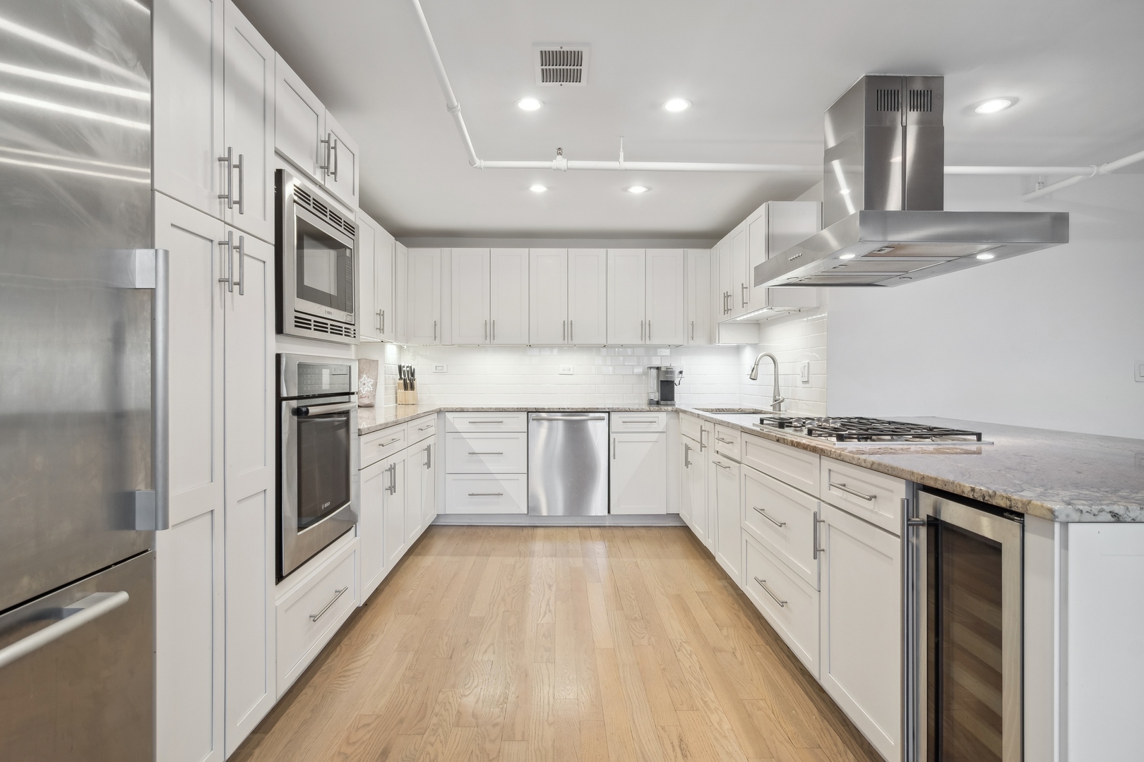 50 E 26th Street Unit: 205