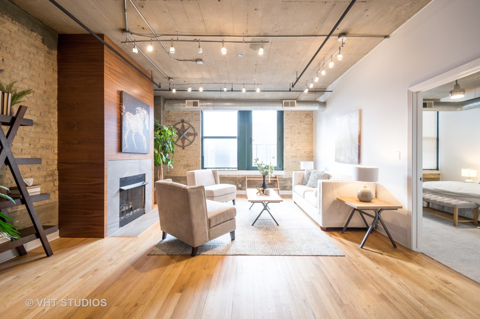 411 W ONTARIO Street Unit: 229