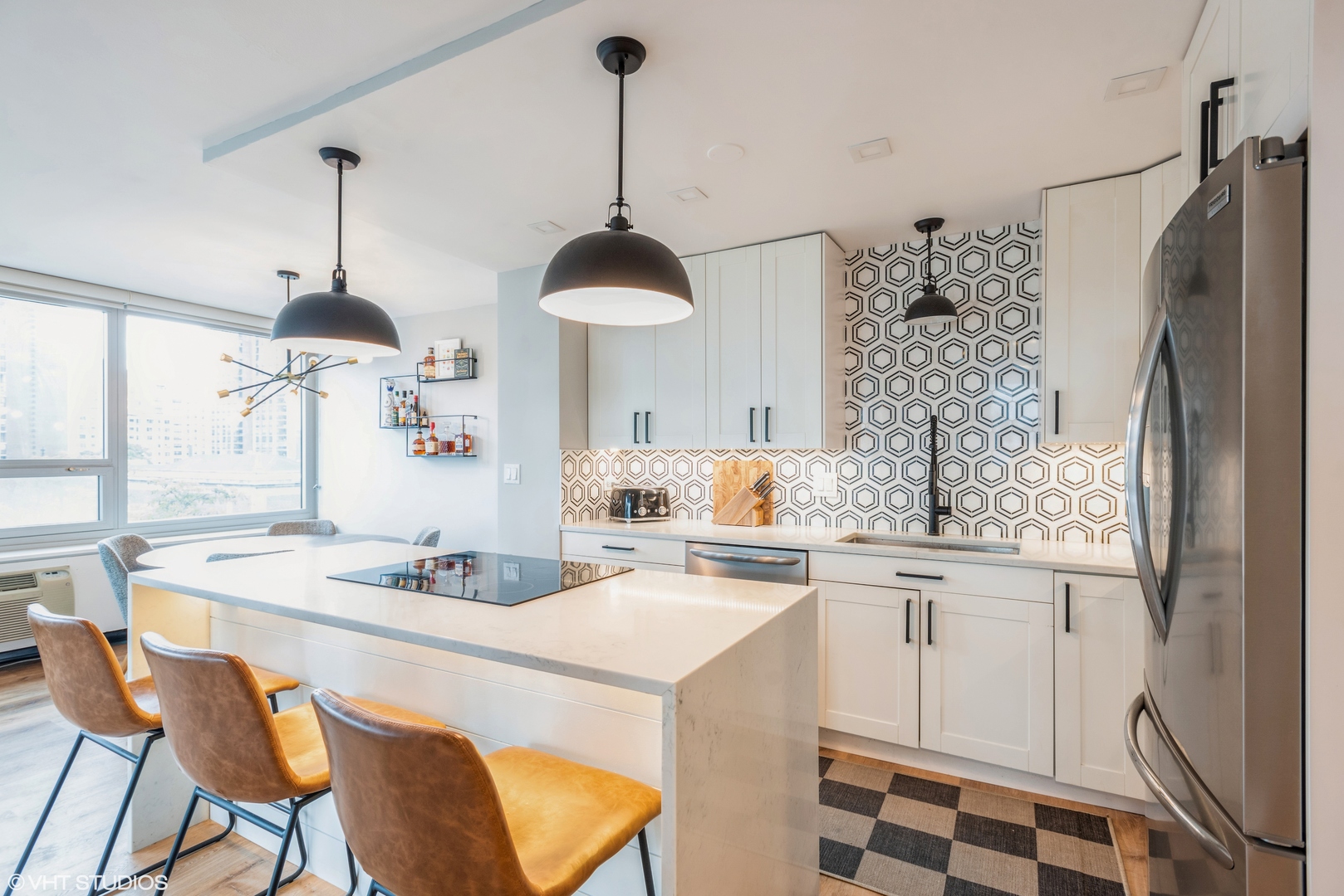 88 W Schiller Street Unit: 801