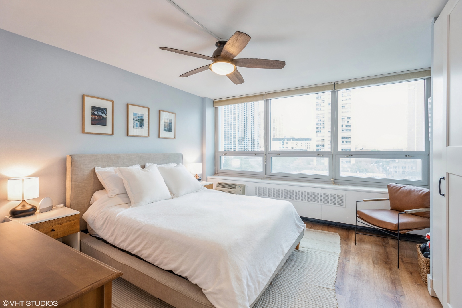88 W Schiller Street Unit: 801