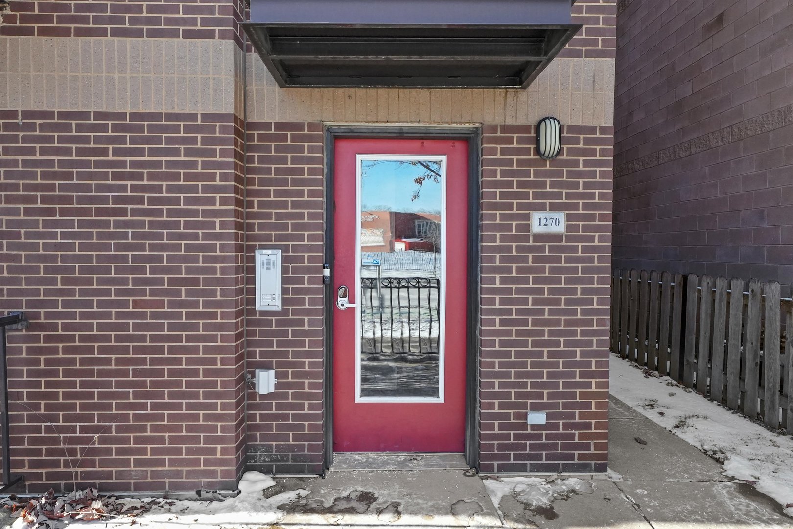 1270 S Blue Island Avenue Unit: 301