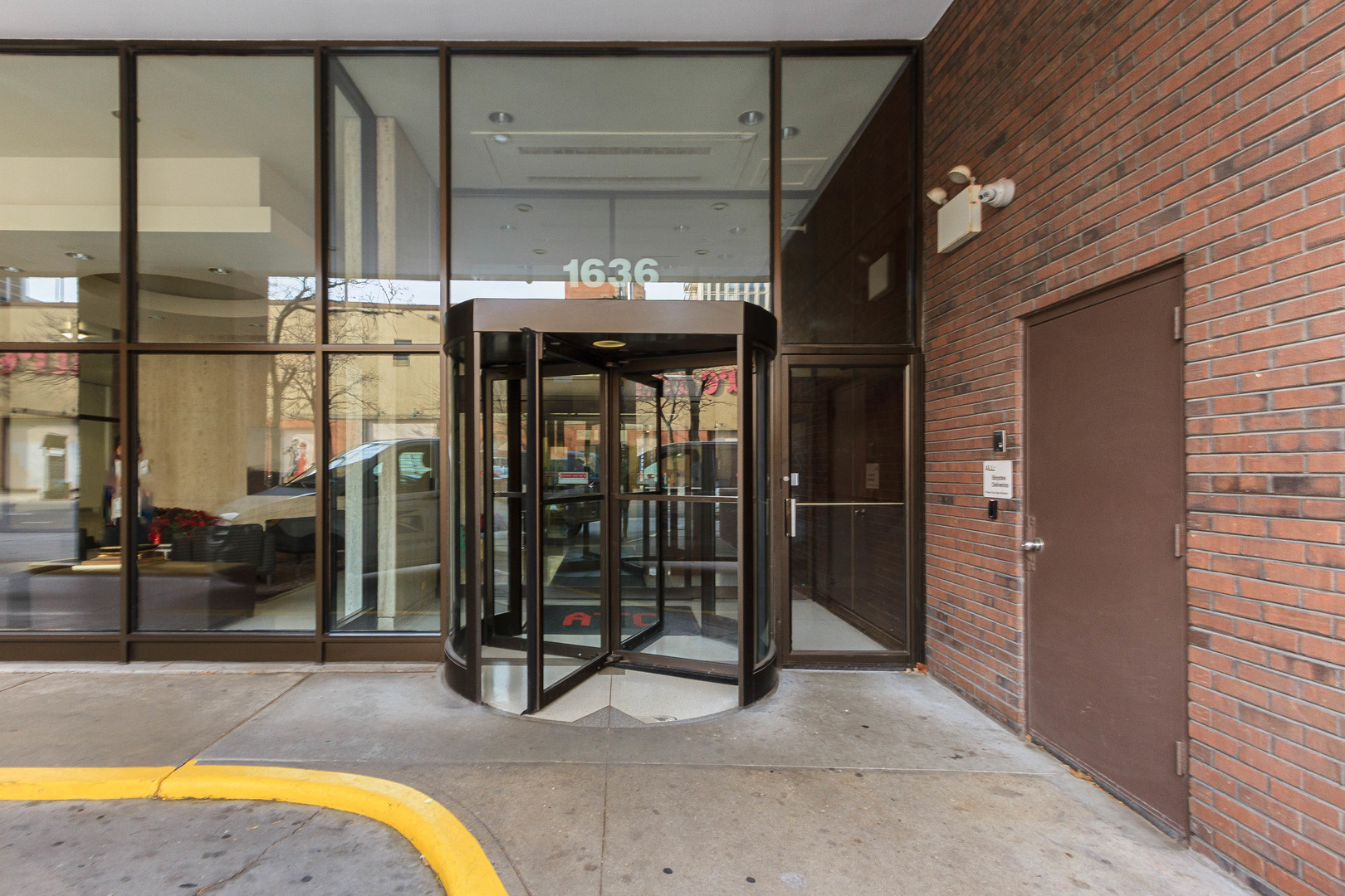 1636 N Wells Street Unit: 1209