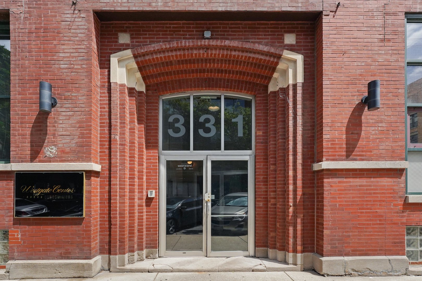 331 S Peoria Street Unit: 403
