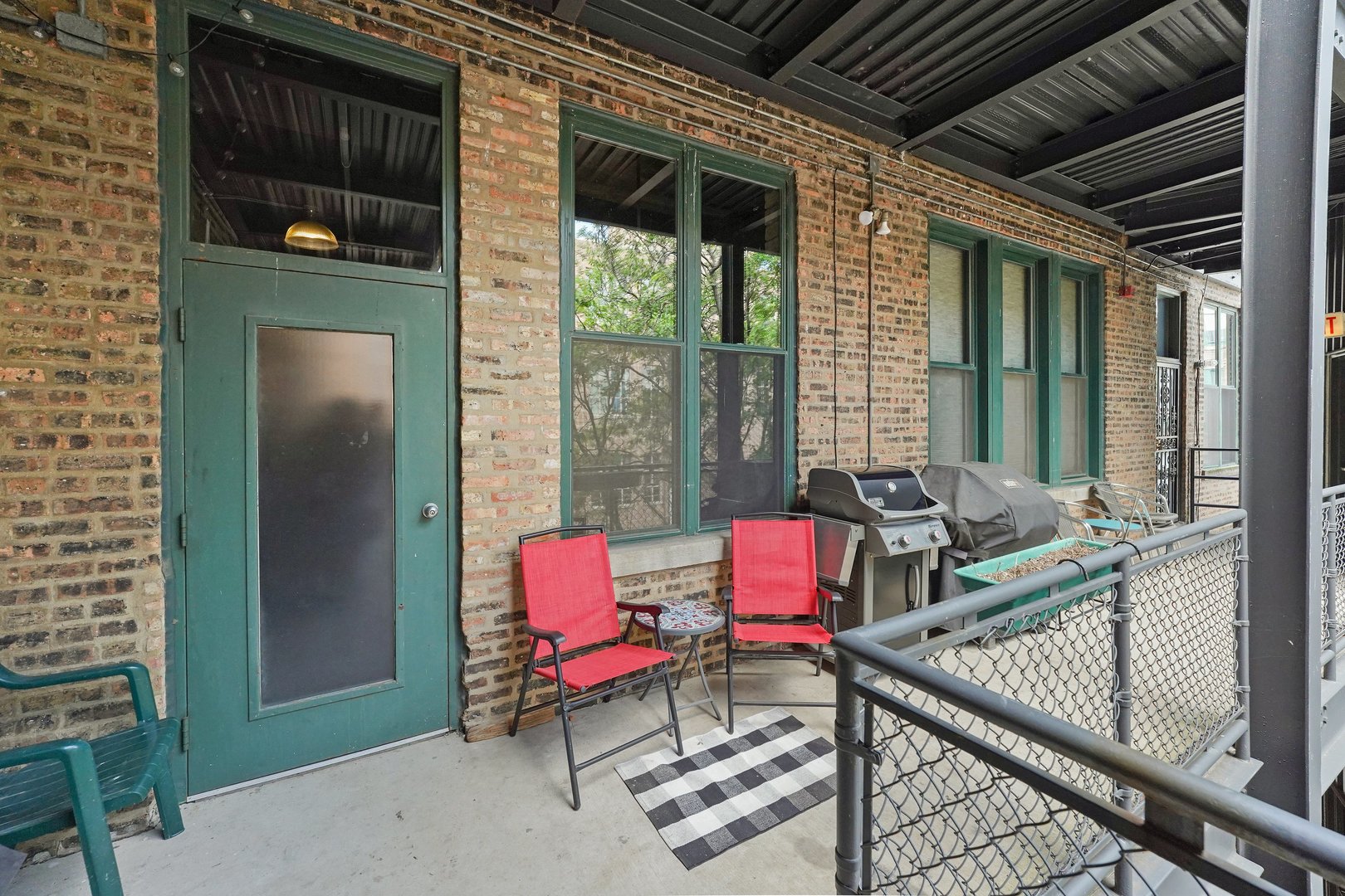 331 S Peoria Street Unit: 403