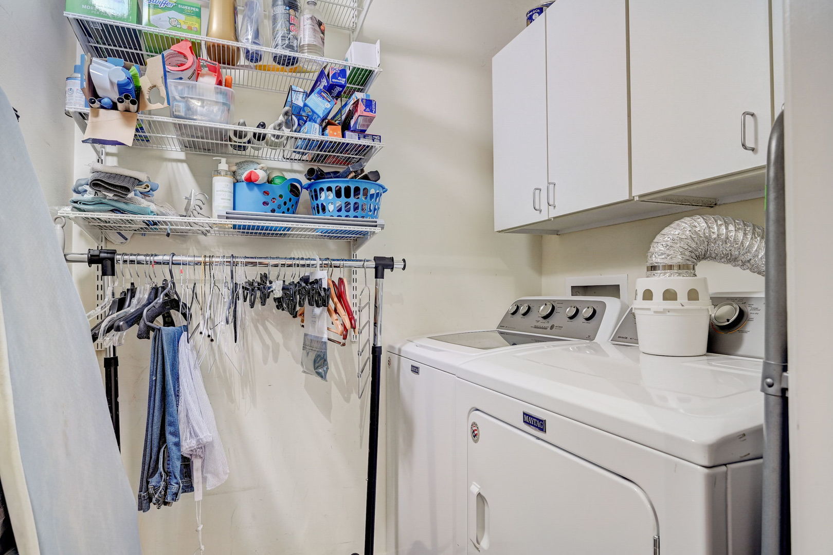 360 W Illinois Street Unit: 231