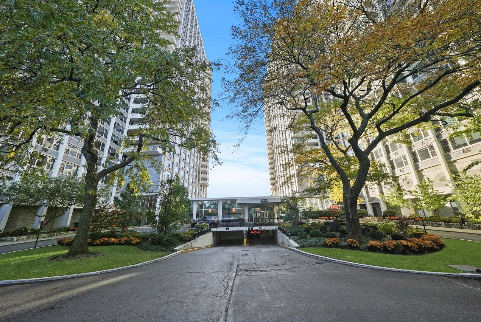 4250 N Marine Drive Unit: 630